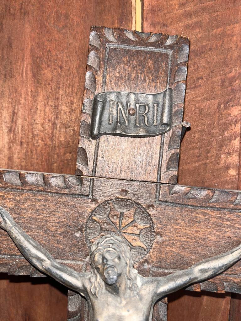 CRUCIFIJO DE MADERA - Imagen 4