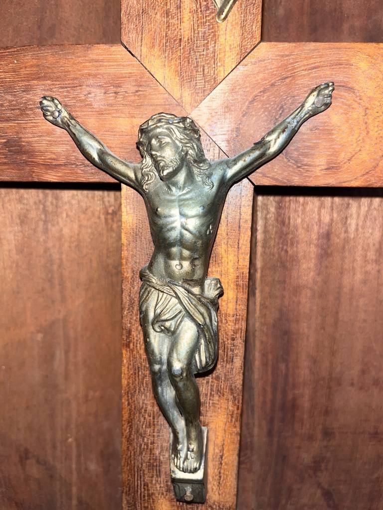 CRUCIFIJO DE MADERA - Imagen 4