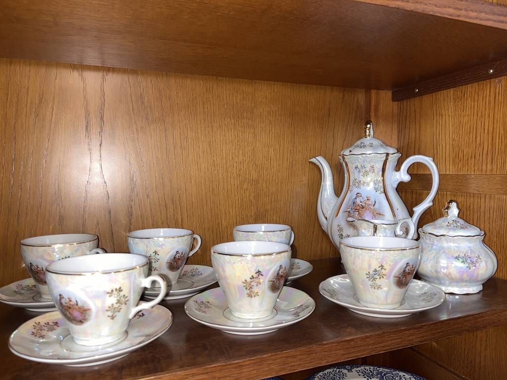 JUEGO DE CAFÉ DE PORCELANA - Imagen 3