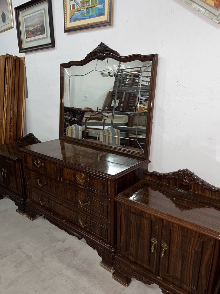 CONJUNTO DE DORMITORIO CLÁSICO - Imagen 14