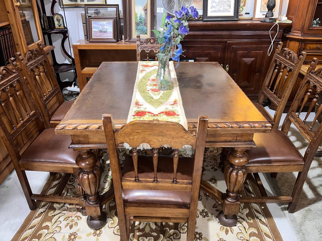 MESA EXTENSIBLE Y 6 SILLAS - Imagen 3