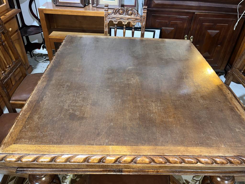 MESA EXTENSIBLE Y 6 SILLAS - Imagen 4