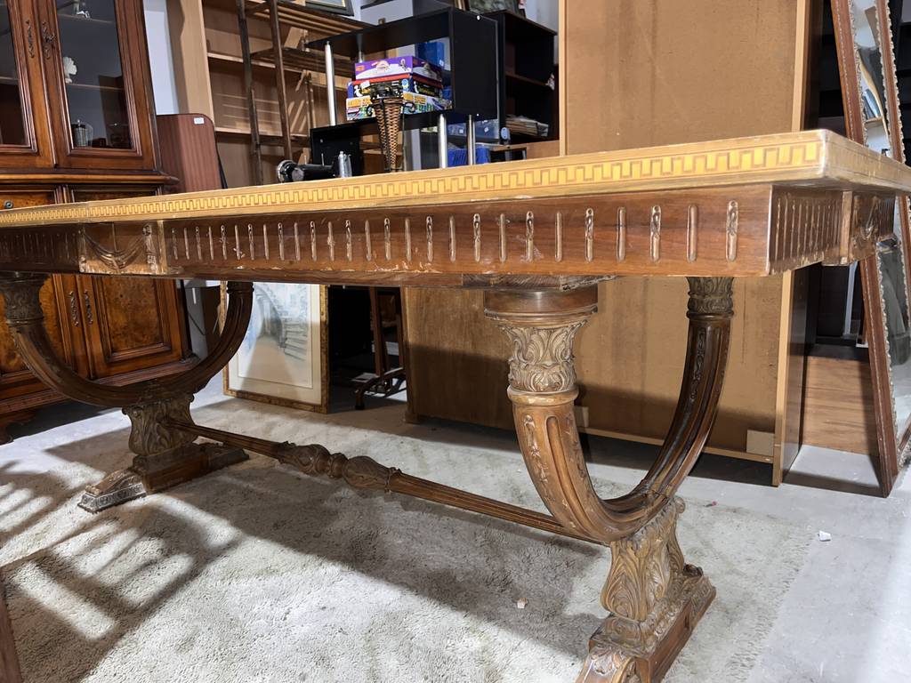 MESA DE COMEDOR CLÁSICA - Imagen 4