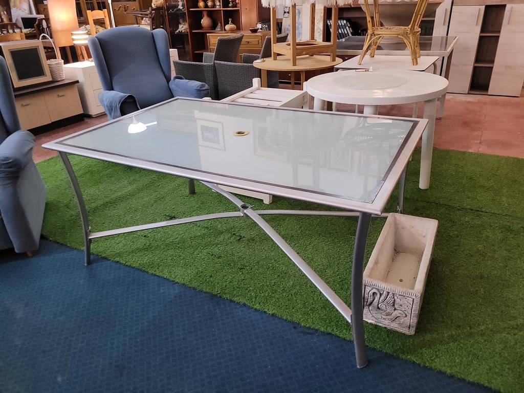 MESA DE JARDÍN - Imagen 2