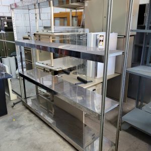 ESTANTERÍA DE ACERO