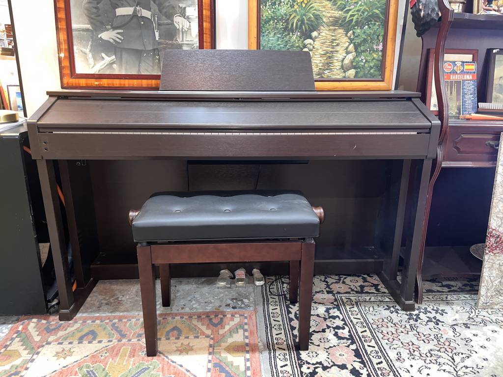 PIANO ELÉCTRICO Y TABURETE - Imagen 3