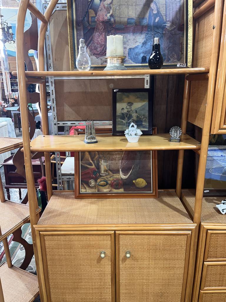 MUEBLE DE BAMBÚ - Imagen 4