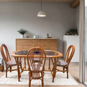 MESA Y 4 SILLAS DE BAMBÚ