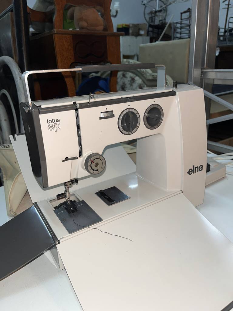 MÁQUINA DE COSER ELNA - Imagen 6