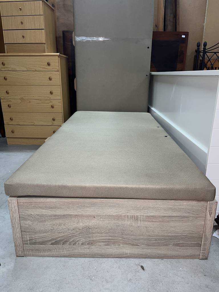 CANAPÉ DE 90X190CM - Imagen 4