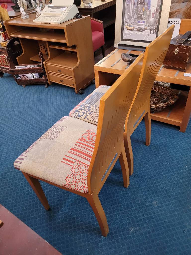 2 SILLAS DE MADERA - Imagen 5