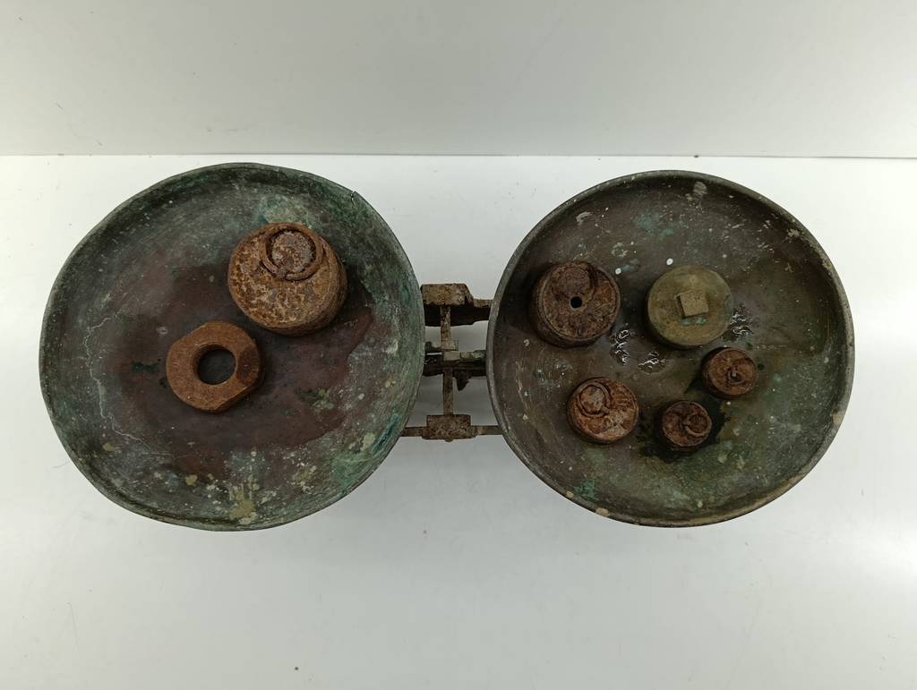 BALANZA ANTIGUA - Imagen 7