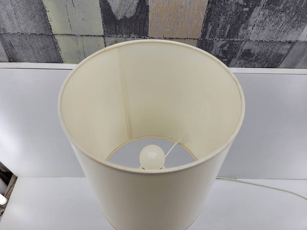 LÁMPARA DE MESA - Imagen 3