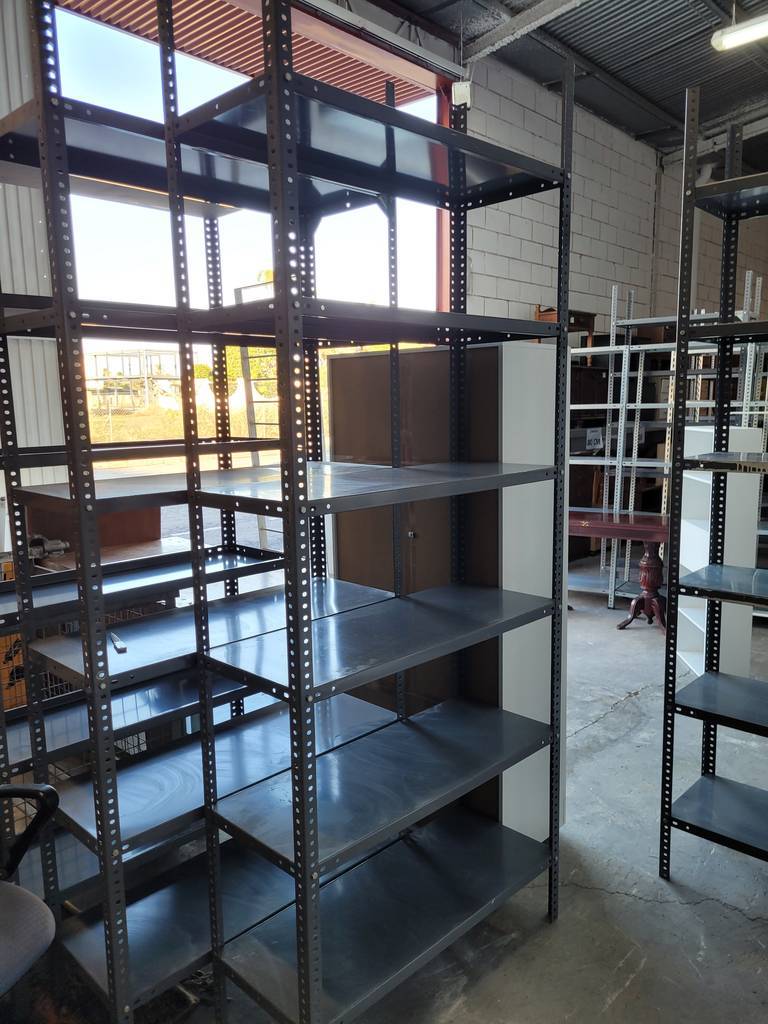 ESTANTERÍA MODULAR DE ÁNGULO RANURADO - Imagen 2