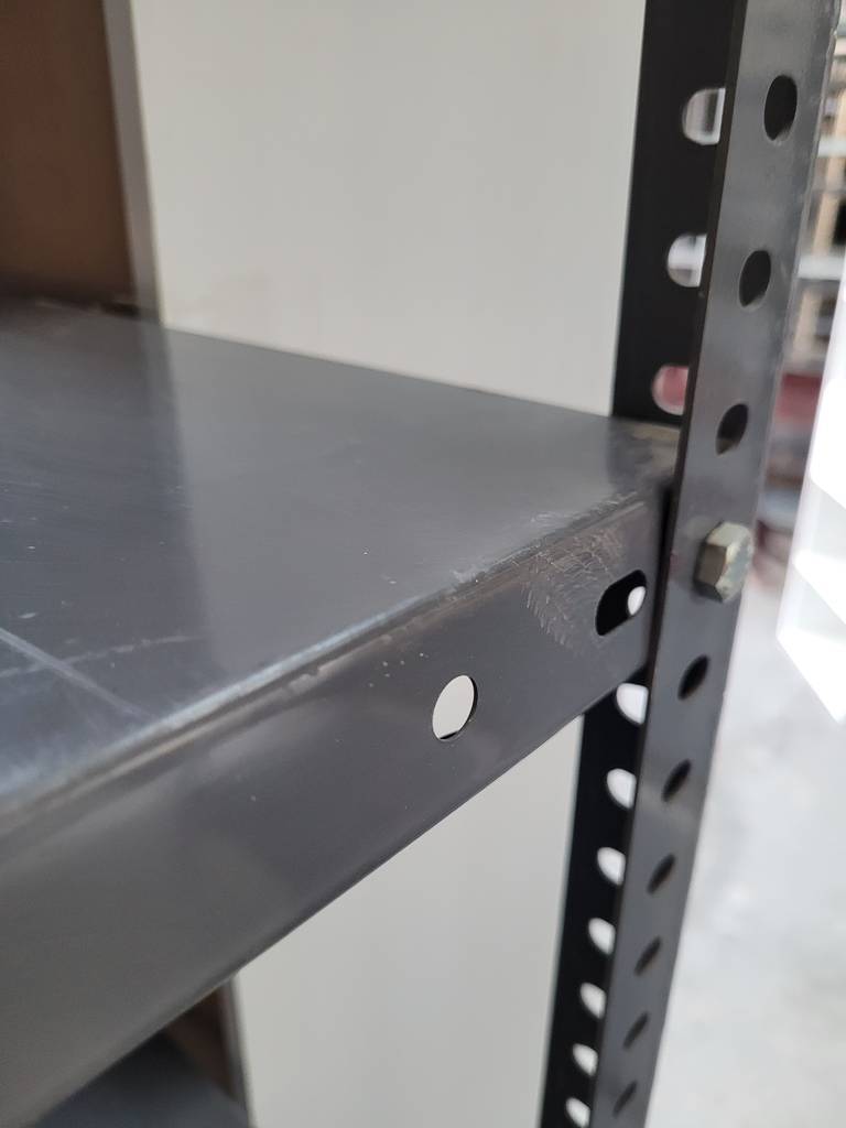 ESTANTERÍA MODULAR DE ÁNGULO RANURADO - Imagen 4