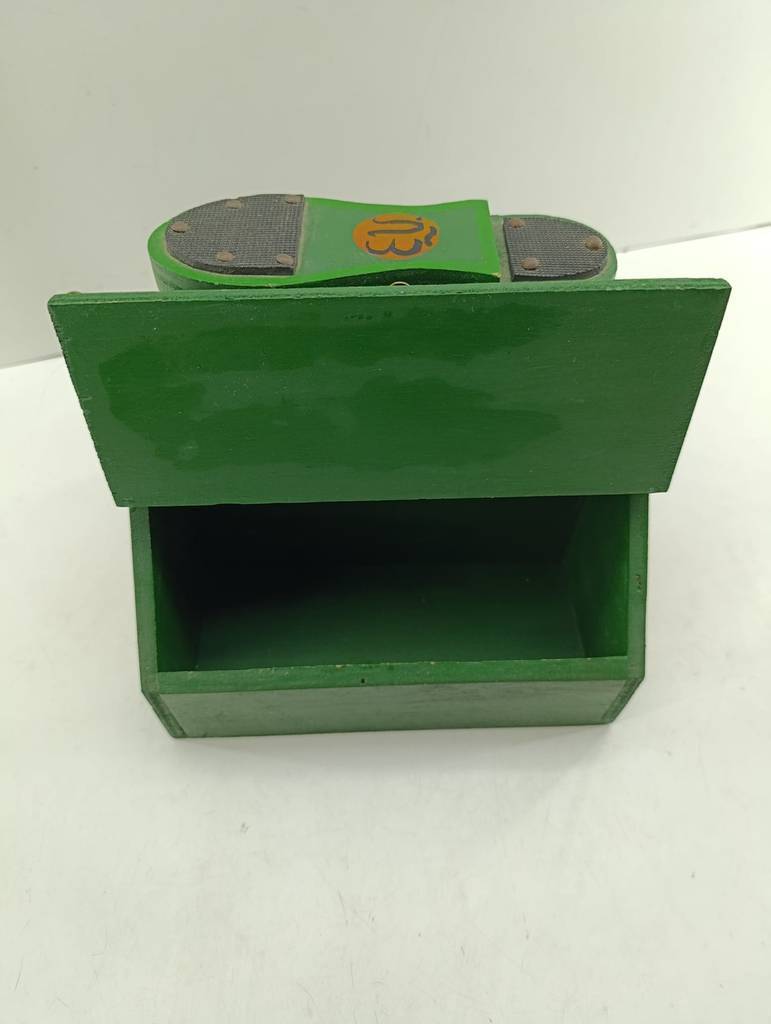 CAJA LIMPIABOTAS - Imagen 4