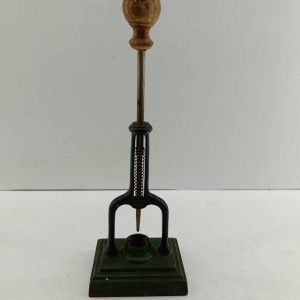 DESHUESADOR DE ACEITUNAS O CEREZAS