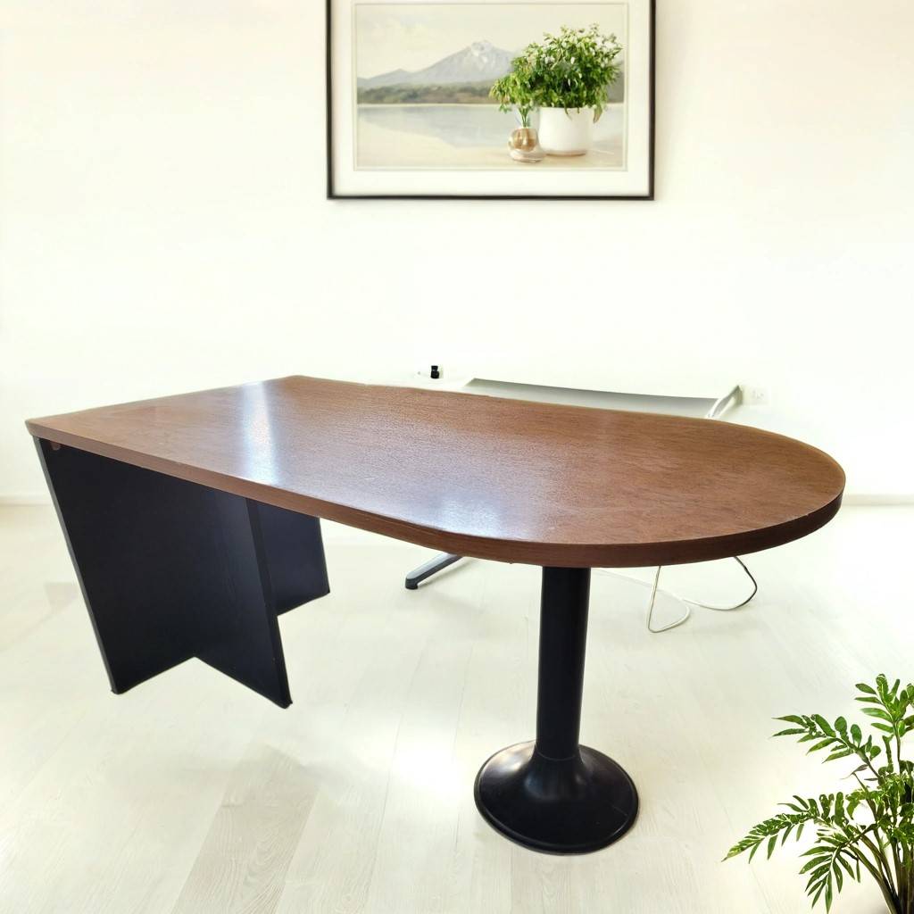 MESA DE OFICINA OVALADA