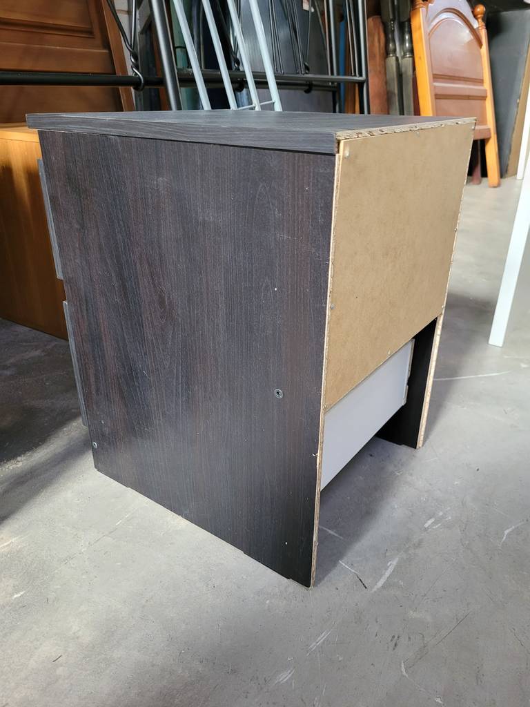 MESITA DE NOCHE - Imagen 6