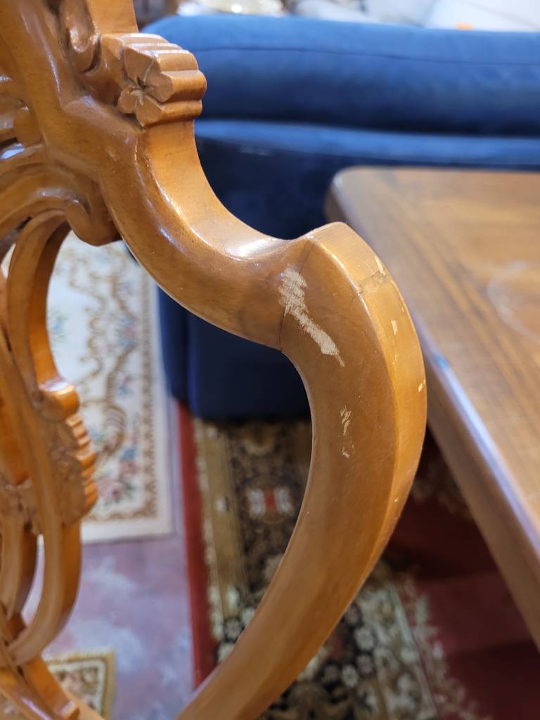 5 SILLAS CLÁSICAS - Imagen 10