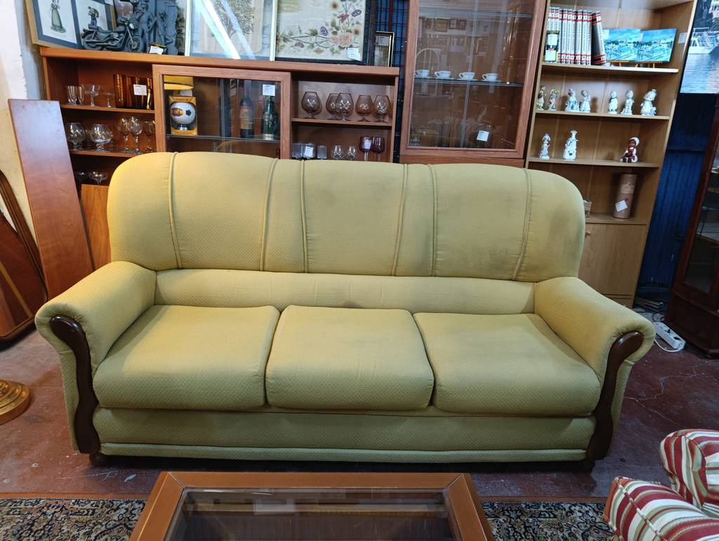 SOFÁ DE 3 PLAZAS - Imagen 2