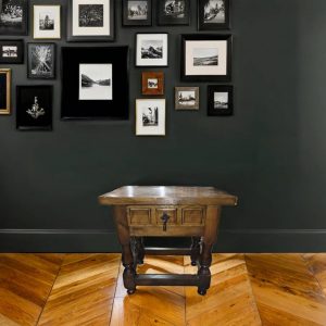 MESITA DE NOCHE CASTELLANA