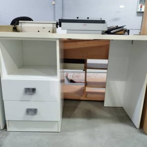 ESCRITORIO BLANCO MODERNO