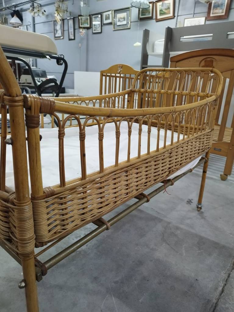 CUNA DE MIMBRE - Imagen 4