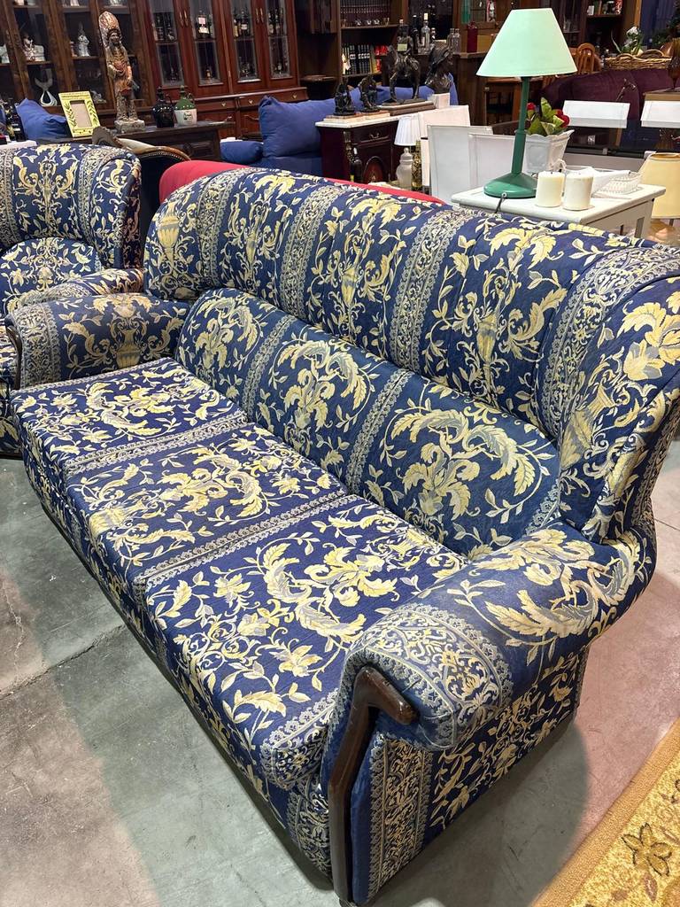 CONJUNTO DE SOFÁ Y SILLÓN VINTAGE - Imagen 4