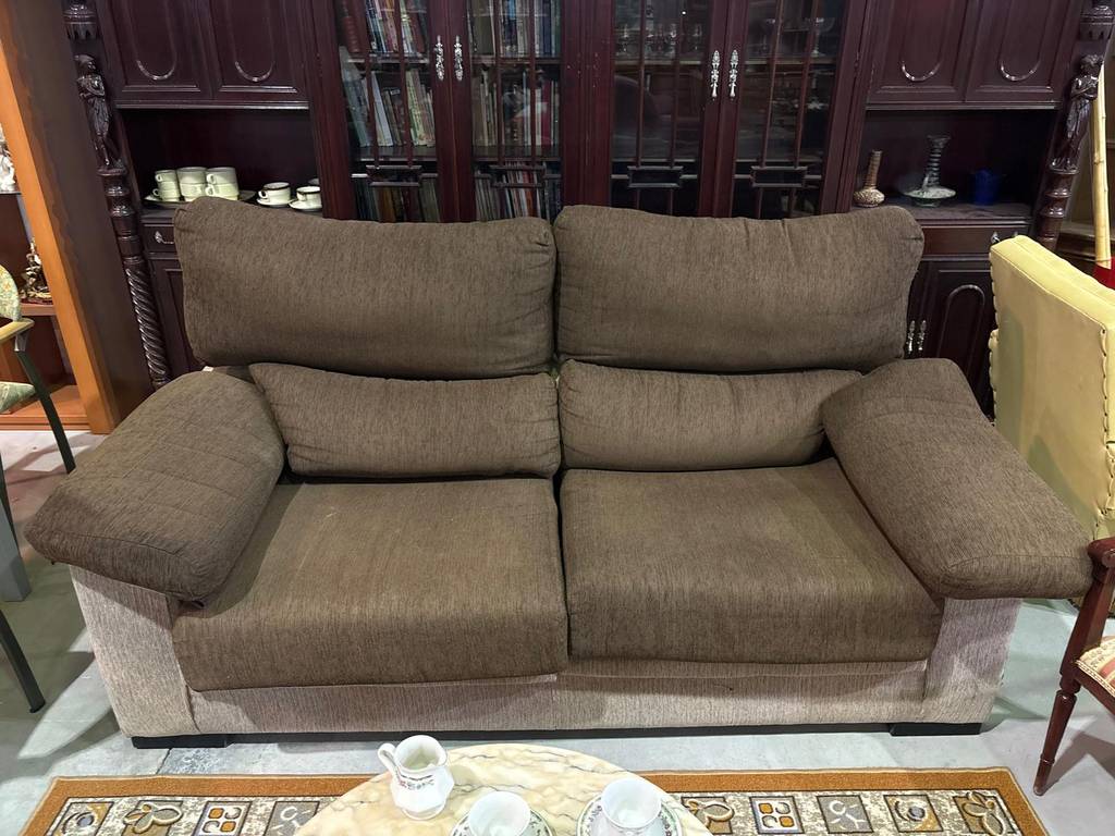 SOFÁ MODERNO MARRÓN - Imagen 2