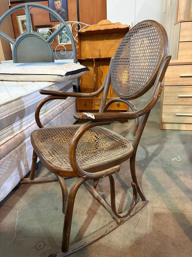 MECEDORA THONET - Imagen 3