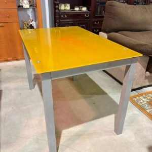 MESA DE COCINA MODERNA