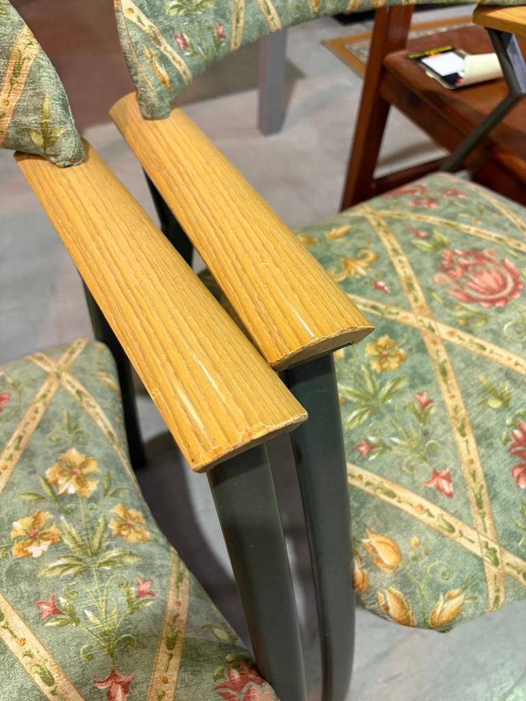 3 SILLAS CLÁSICAS - Imagen 8