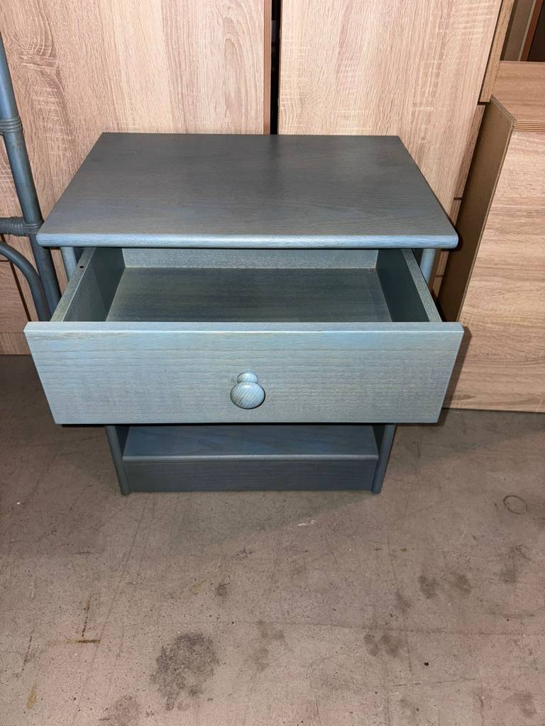 2 CABECEROS Y UNA MESITA - Imagen 6