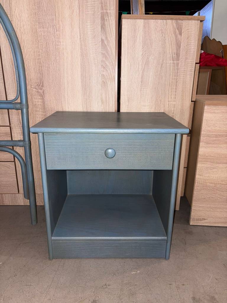 2 CABECEROS Y UNA MESITA - Imagen 5