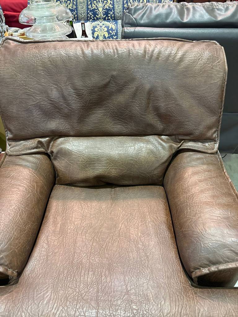 SOFÁ Y DOS SILLONES - Imagen 7