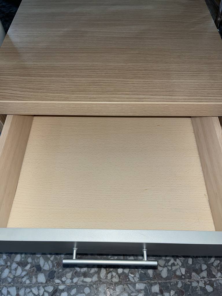 ESCRITORIO CON CAJONERA - Imagen 6