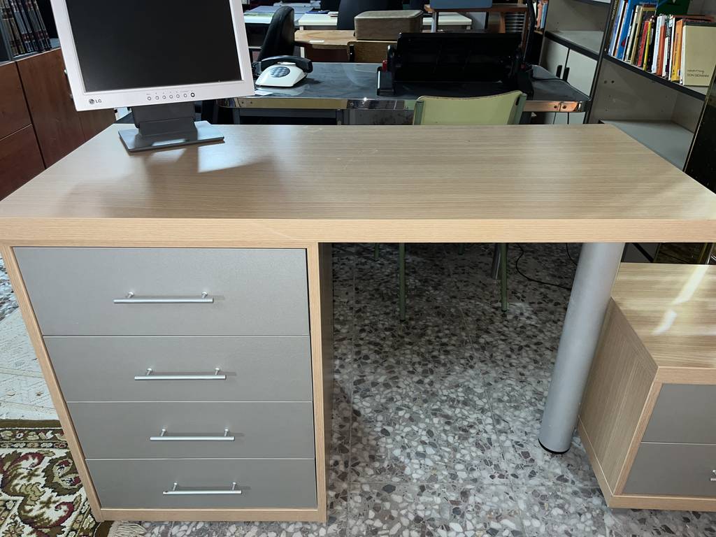 ESCRITORIO CON CAJONERA - Imagen 8