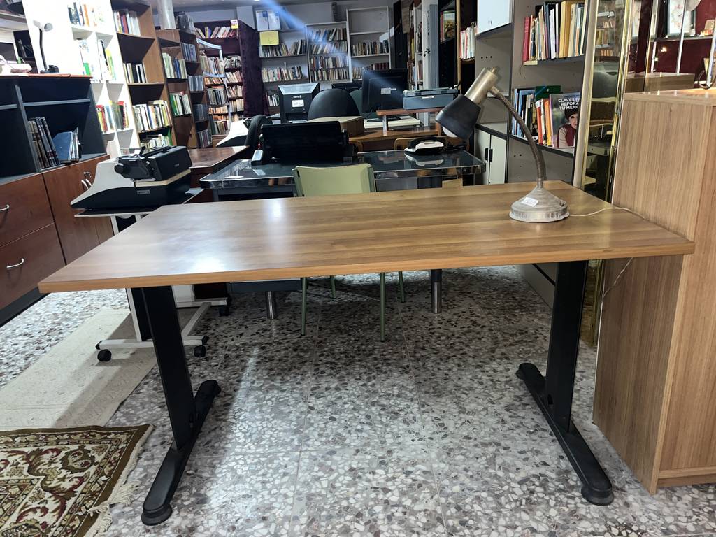 MESA DE OFICINA - Imagen 3