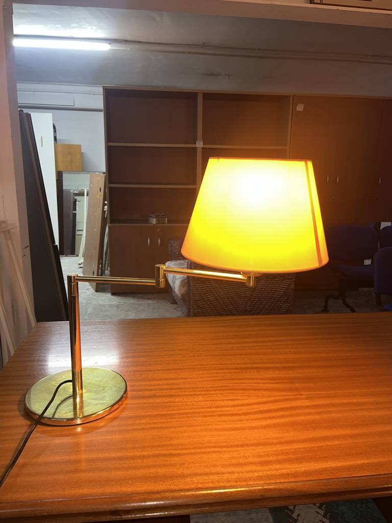 LÁMPARA DE MESA - Imagen 2