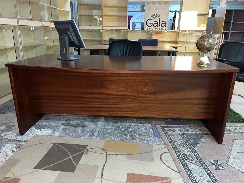 MESA DE OFICINA - Imagen 2