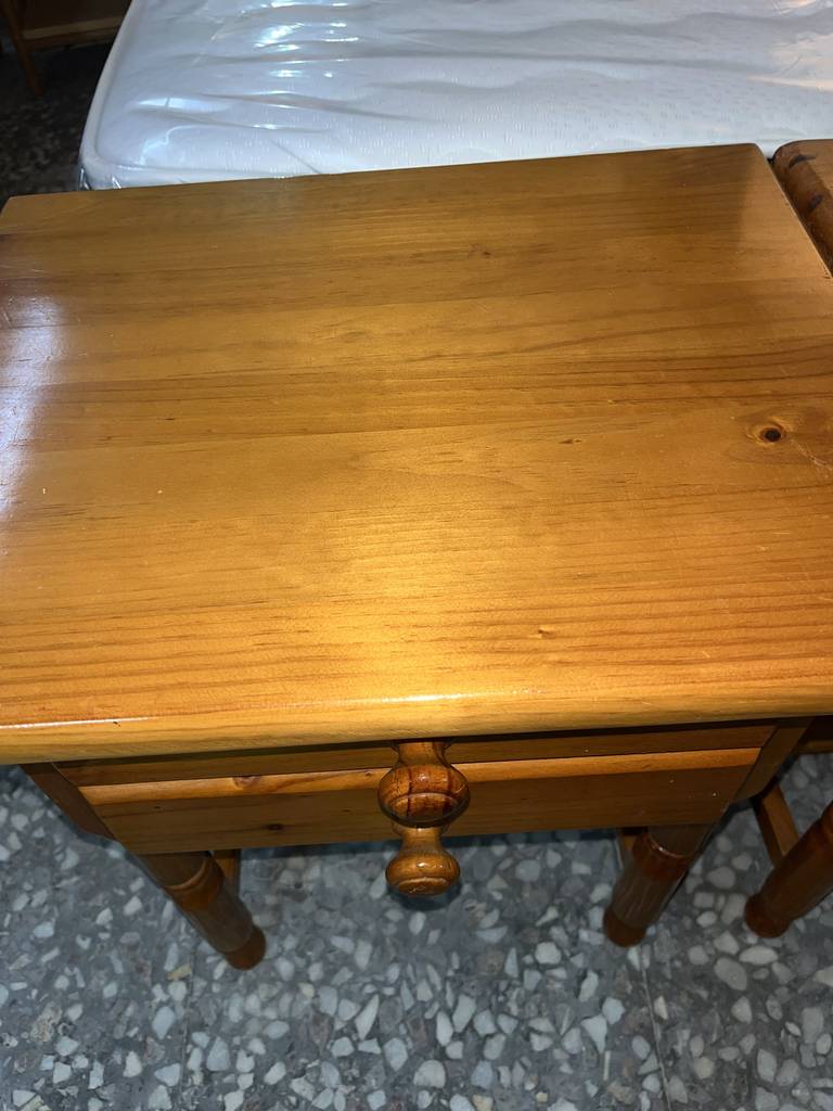 2 MESITAS RÚSTICAS - Imagen 7