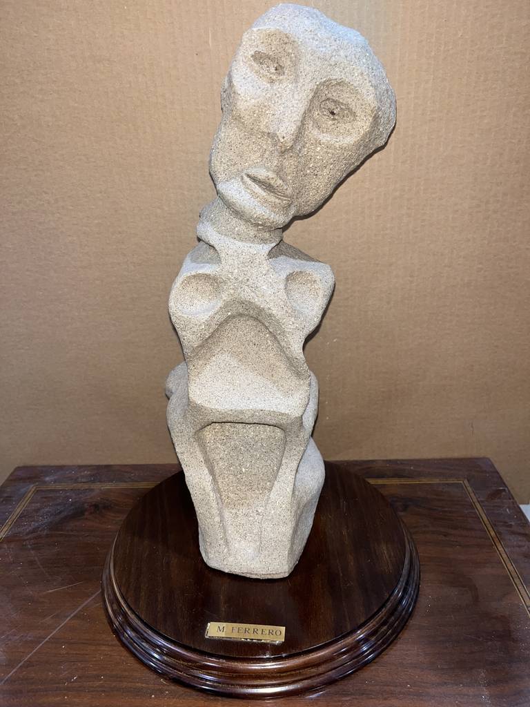 ESCULTURA DE MANUEL FERRERO