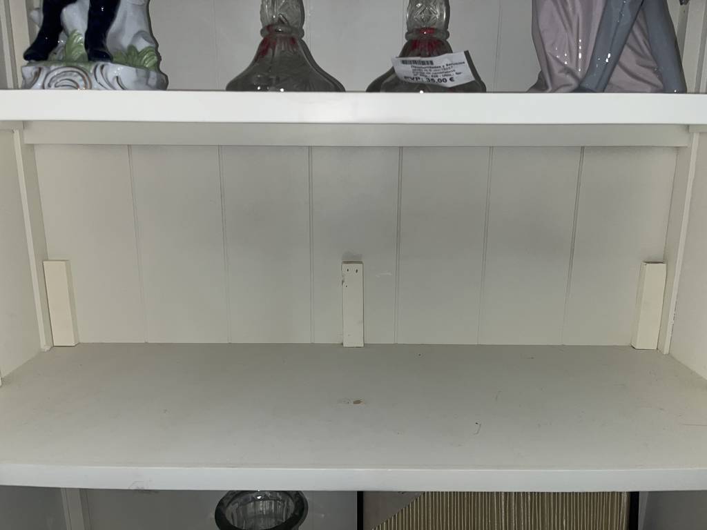 VITRINA BLANCA - Imagen 6