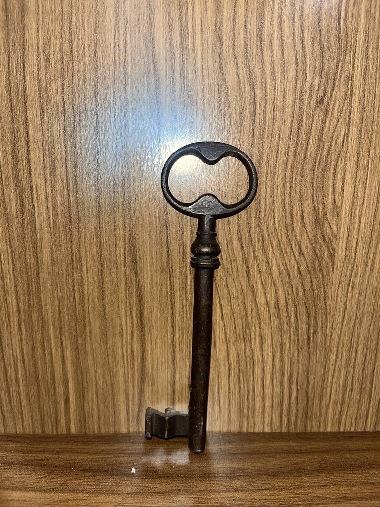 LLAVE ANTIGUA - Imagen 2