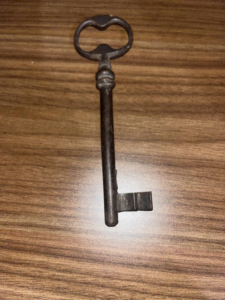 LLAVE ANTIGUA - Imagen 5