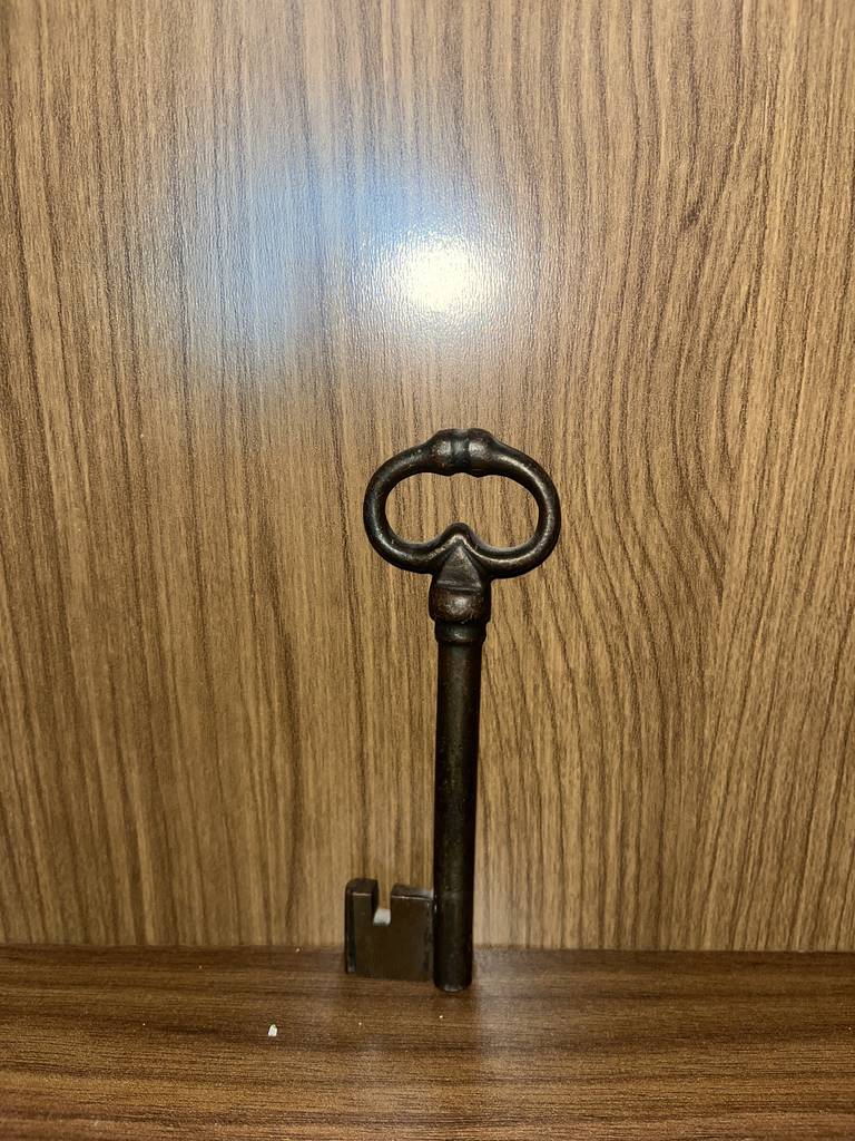 LLAVE ANTIGUA - Imagen 2