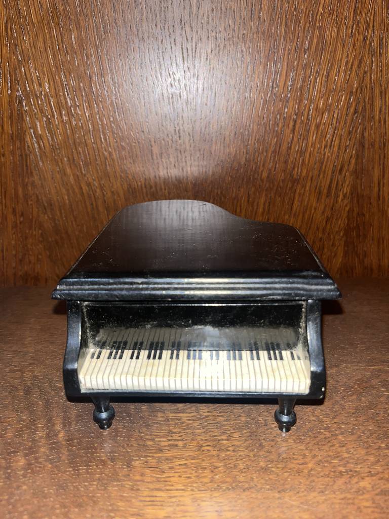 JOYERO PIANO