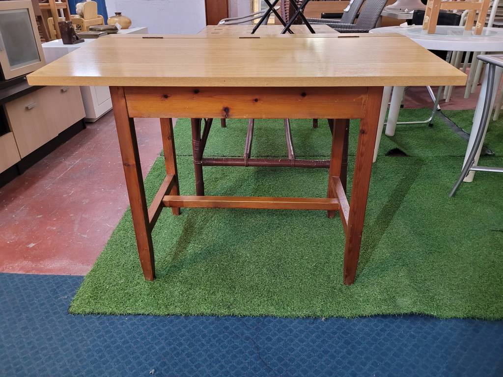 MESA CON TAPA - Imagen 2