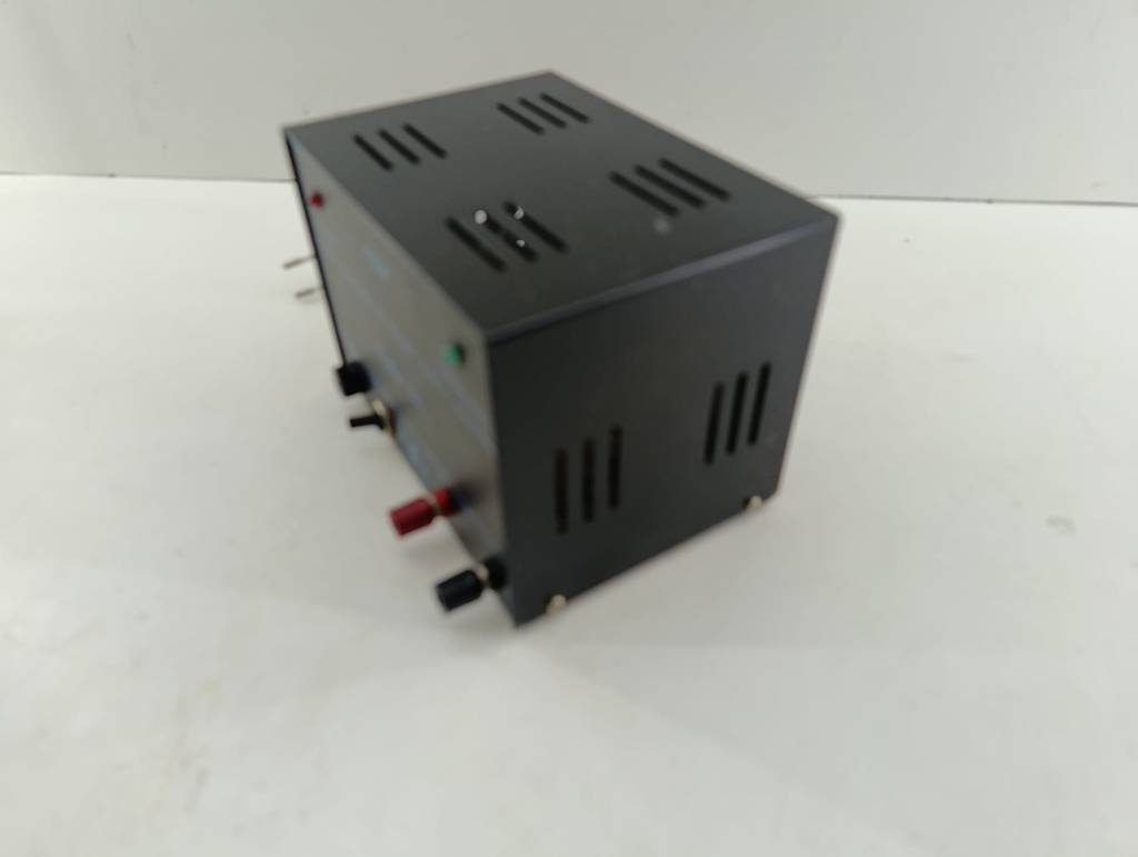 FUENTE DE ALIMENTACIÓN ESTABILIZADA - Imagen 2